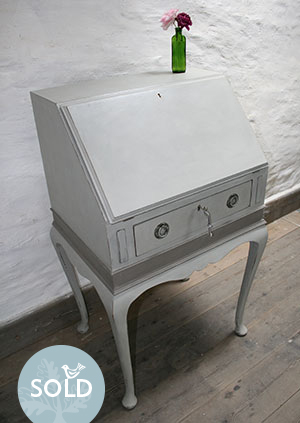 Pedran hand painted shabby chic  Bureau