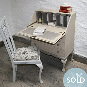 Pedran hand painted shabby chic  Bureau