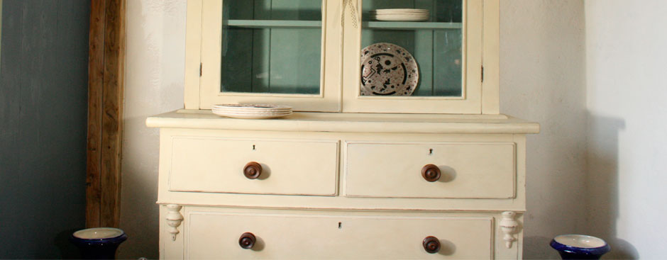 Pedran hand painted Chest